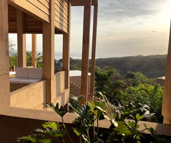 Casa NAYA 1 - Incl Full Service